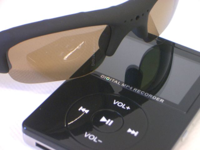 Brille und Recorder