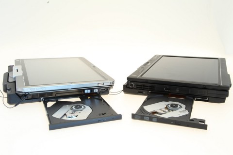 Leichte Tablet-PCs haben nur mit Dockingstation ein Laufwerk. Links: HP Compaq 2710p. Rechts: Dell Latitude XT2.