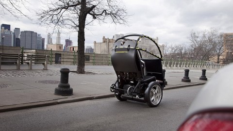 Das kleine Fahrzeug braucht kaum Platz (Foto: GM)