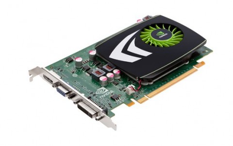 Nvidias Geforce GT 220 im Referenzdesign. Auch sie kommt mit einer Ein-Slot-K&uuml;hlung aus.