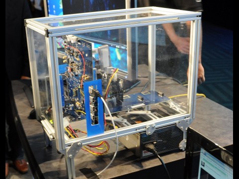 Light-Peak-Testsystem