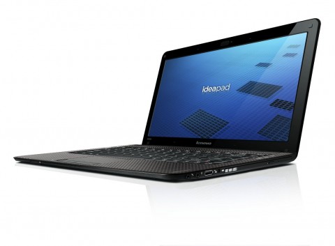 Ideapad U450p: Das Laufwerk an der rechten Seite