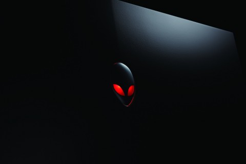 Alienware M15x - Alien statt Apfel