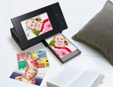 Sony DPP-F700