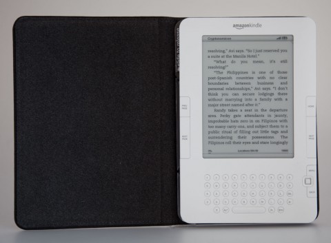 Kindle in optionaler Lederh�lle