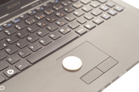 Das Touchpad ist nicht besonders gro&szlig;. Der Scrollbereich st&ouml;rt aber bei der Nutzung nicht.