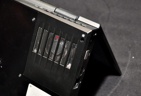 Das Alienware M11x hat einen beleuchteten L&uuml;fter.