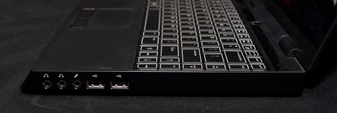 Die rechten Ports des Alienware M11x