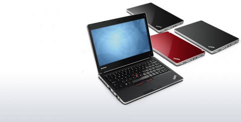 Drei Deckel von Lenovo. Einer davon ist nicht f&uuml;r Fingerabdr&uuml;cke anf&auml;llig.
