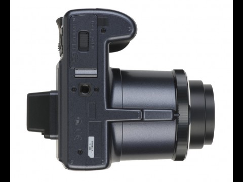 Pentax X90