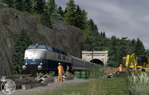 Diesellok vor einem Interregio