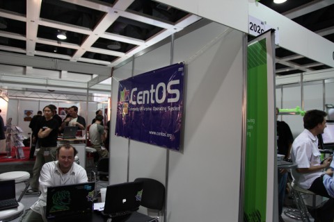 CentOS, eine der vielen Distributionen, die auf dem Linuxtag vertreten waren.