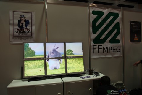 FFMpeg, VLC und MPlayer teilten sich einen Stand.