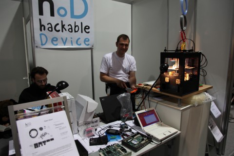 Hackable Devices pr&auml;sentierten einen 3D-Drucker, ...