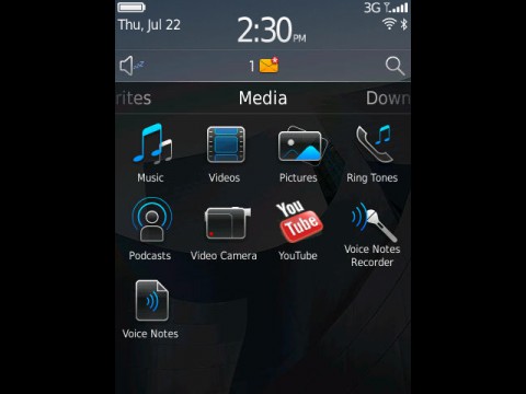 Blackberry 6 - Startbildschirm mit aktiviertem Media-Bereich
