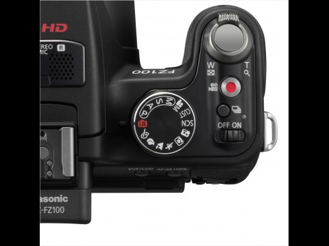 Panasonic Lumix DMC-FZ100
