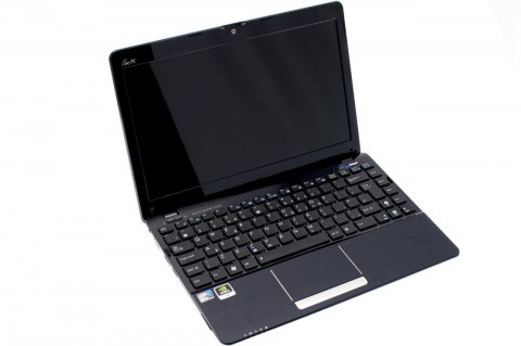 Aufgeklappter Eee PC 1215N