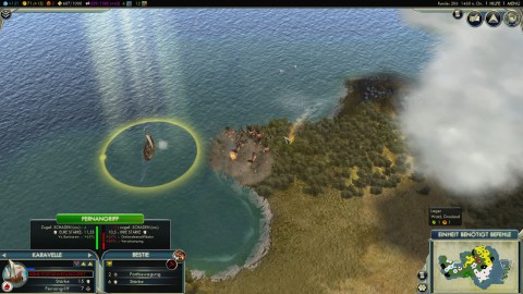 Unsere Karavelle bombardiert Barbaren sicher vom Meer aus.