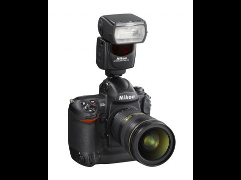 Nikon SB-700