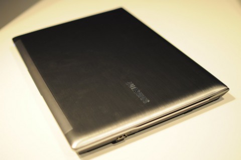QX-Serie: d&uuml;nner als die anderen Notebooks