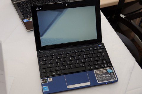 Ein Eee PC mit AMD-Prozessor: 1015T