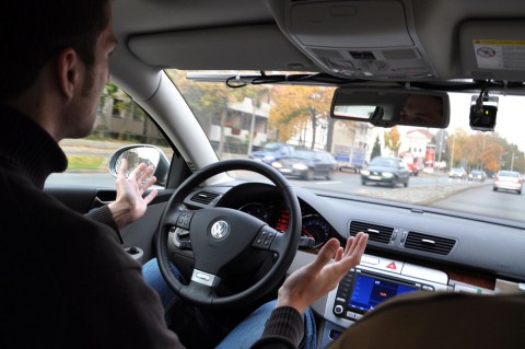 Der Fahrer kann gestukulieren... (Foto: TU Braunschweig)
