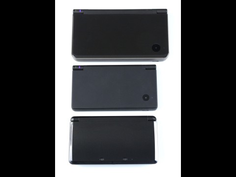 Von unten nach oben: 3DS, DSi, DSi XL (Foto: mw)