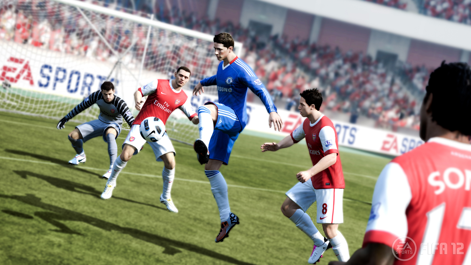 FIFA12_torres_withball_inthebox_WM.jpg