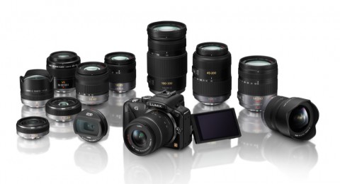 Panasonic Lumix G3 mit Zubeh&ouml;r (Bild: Panasonic)