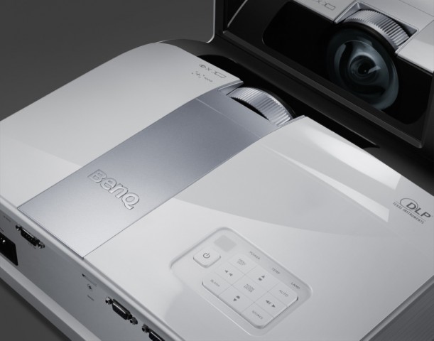 BenQ MX850UST (Bild: BenQ)