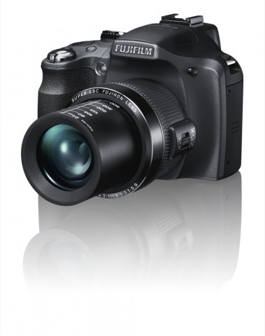 Fujifilm Finepix SL260 (Bild: Fujifilm)