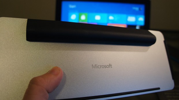 Wedge Mobile Keyboard mit Abdeckung