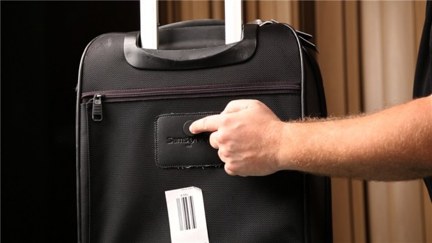Stick-N-Find - kann am Gep&auml;ck etwa auf Verlust oder Ann&auml;herung auf dem Kofferband hinweisen. (Bild: SSI America)