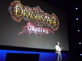 Greg Zeschuk führt den Trailer zu Dragon Age vor