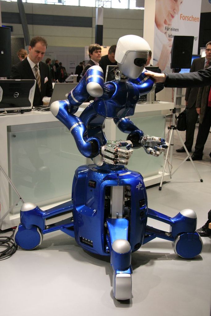 ... und ermöglichen es, den Roboter anzuleiten (Foto: wp)