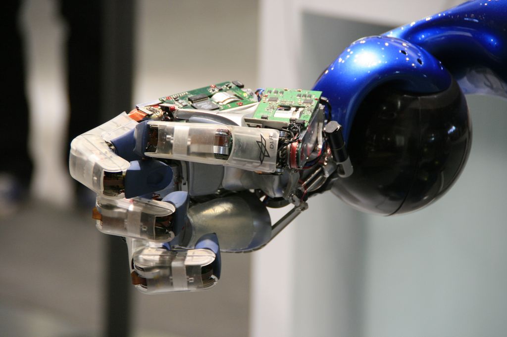 ... können aber dank Kraftsensoren auch ganz vorsichtig sein (Foto: wp)