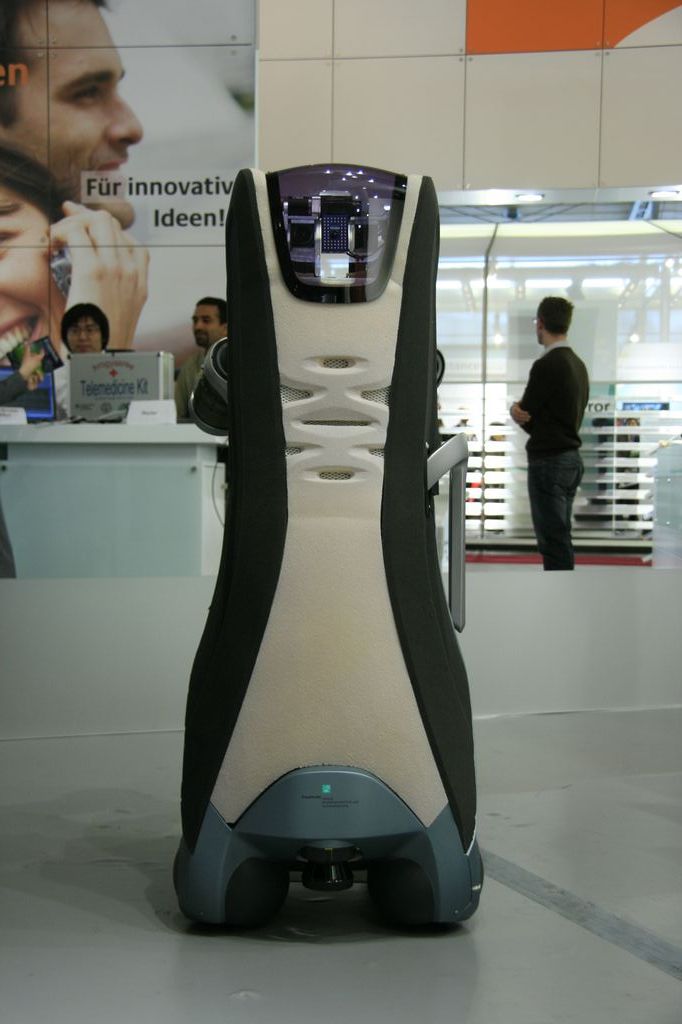 Care-O-Bot, der robotische Butler vom Fraunhofer Institut für Produktionstechnik und Automatisierung (Foto: wp)