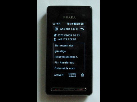 New Prada Phone - Ansicht SMS auf dem Handy