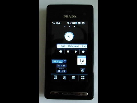 New Prada Phone - Startbildschirm mit Widgets