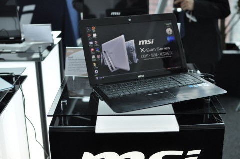 MSI X600 mit schwarzem Geh&auml;use