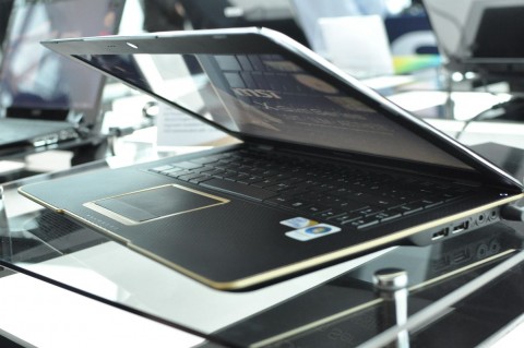 MSI X400: Es spiegelt wie alle Notebooks der X-Serie von MSI.