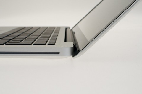 Maximaler Aufklappwinkel des Macbook Pro 13