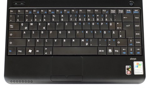 Das Layout der Tastatur ist gew&ouml;hnungsbed&uuml;rftig.