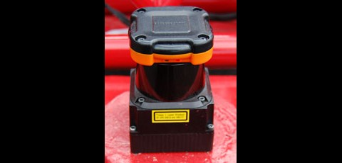 Lasersensoren erfassen, wie weit das Fahrzeug von Hindernissen entfernt ist. (Foto: Virginia Tech)