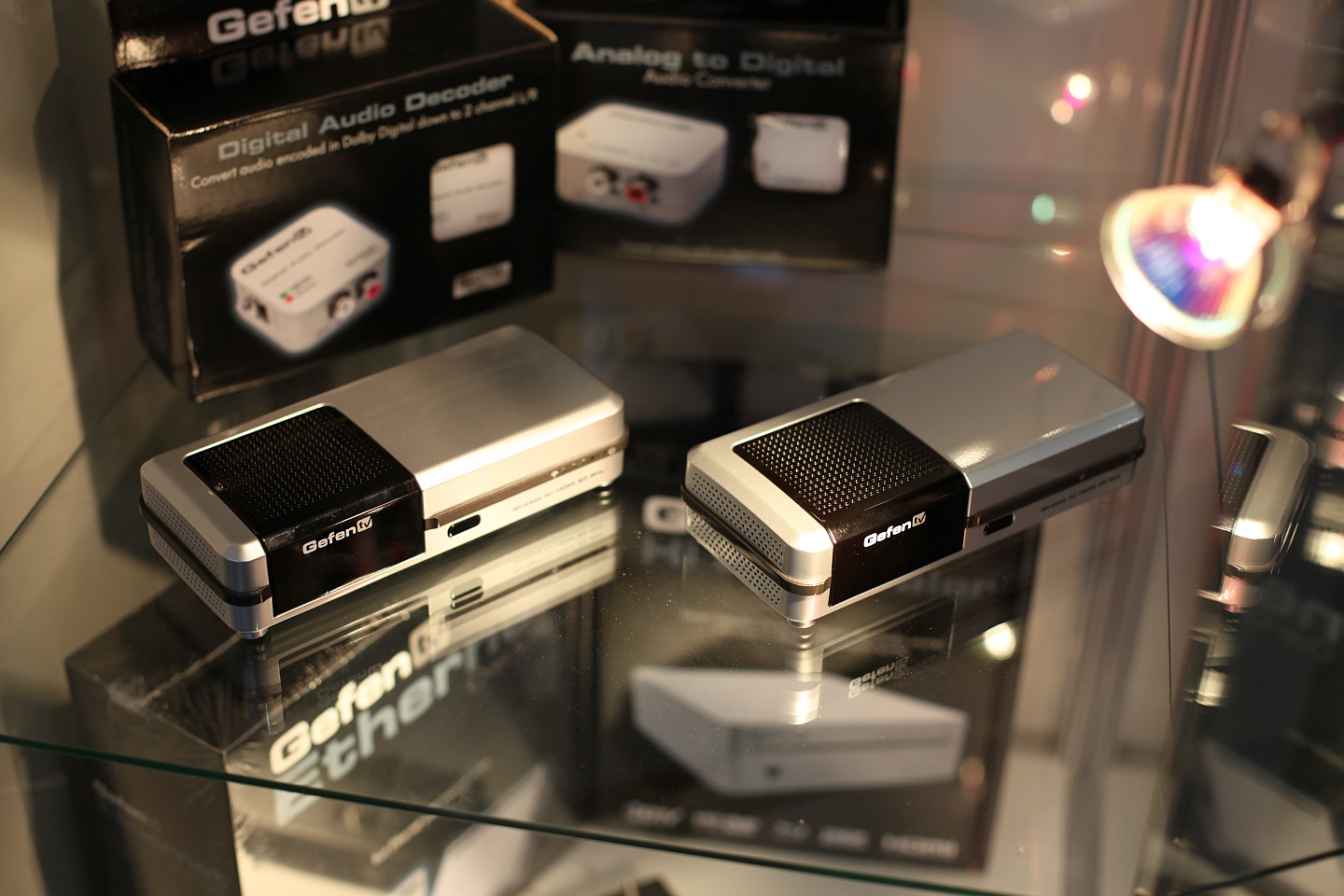 WirelessHD - Gefen funkt HDMI 1.3 mit 60 GHz - Golem.de