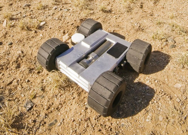 Das Sprungbein in der Mitte katapultiert ihn &uuml;ber 7 m weit in die Luft. (Foto: Randy Montoya)