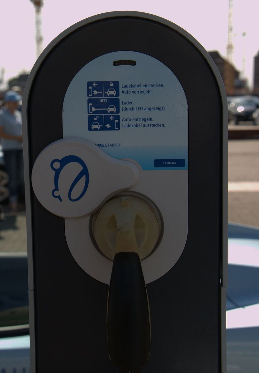 Solche Ladesäulen werden derzeit in Berlin und anderen Städten aufgestellt. (Foto: wp)