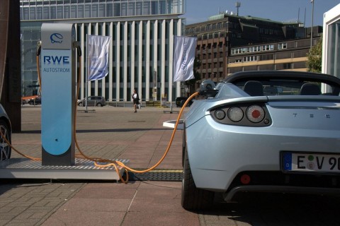 Jede Ladestation hat zwei Anschl&uuml;sse. (Foto: wp)