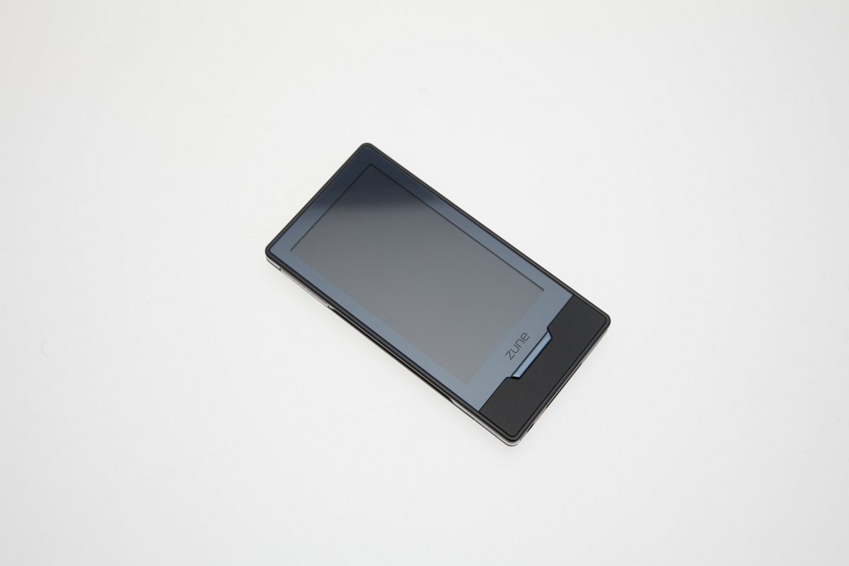 Zune HD: 3,3-Zoll-OLED-Bildschirm mit kapazitivem Multitouchscreen