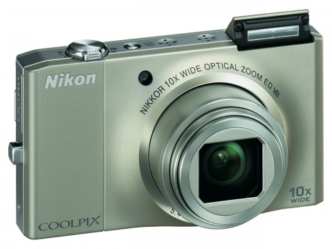 Nikon S8000
